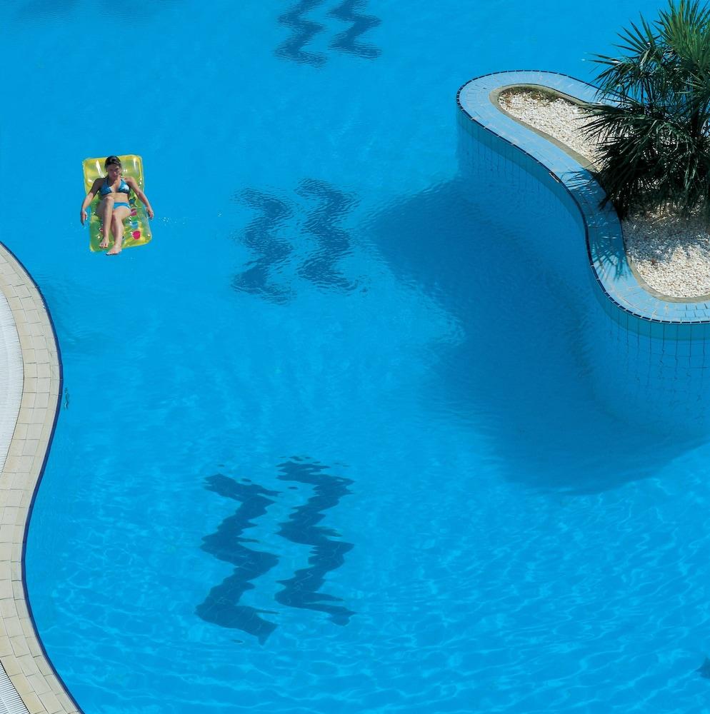 שארם א-שייח Doubletree By Hilton Sharks Bay Resort מראה חיצוני תמונה