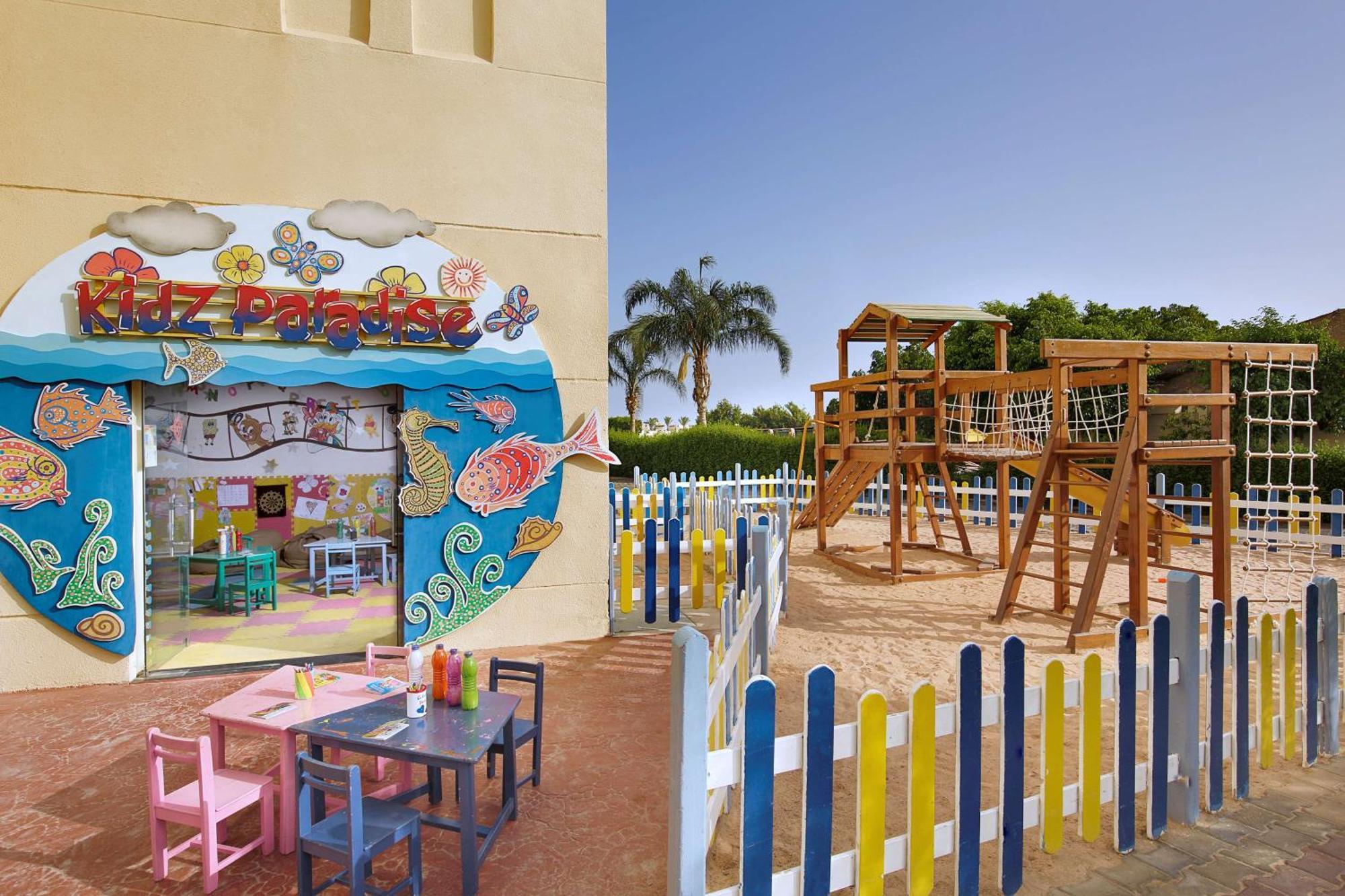 שארם א-שייח Doubletree By Hilton Sharks Bay Resort מראה חיצוני תמונה